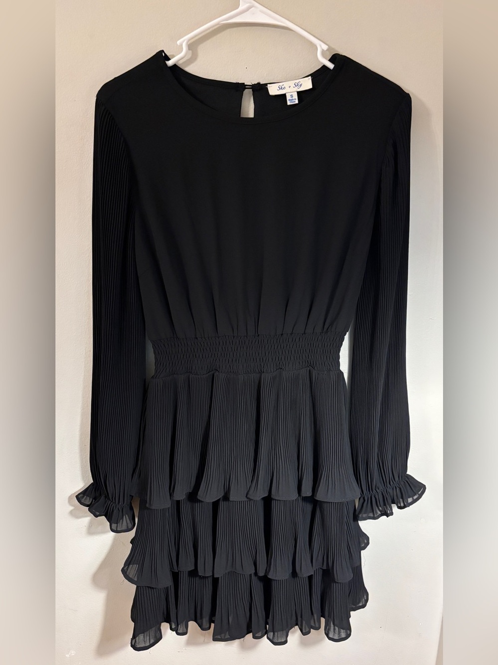 Black Pleated Flowy Feminine Tiered Ruffle Cocktail Dress – She + Sky -Small
